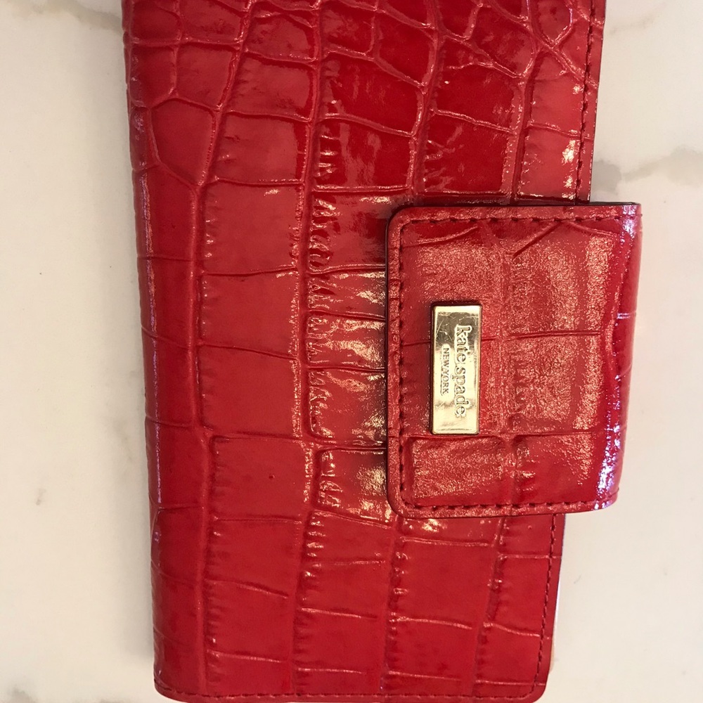 Kate Spade Croc Embossed Wallet